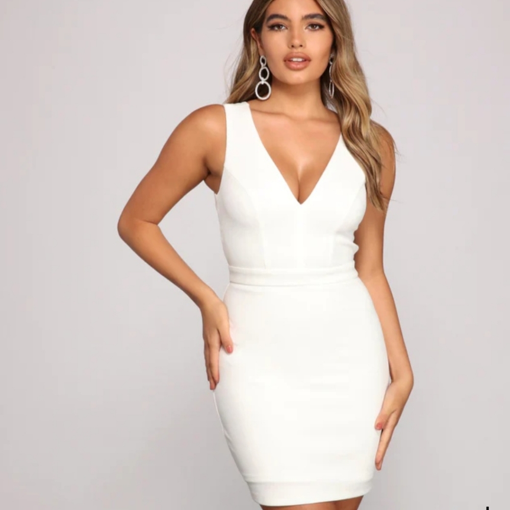 NWT Windsor white mini dress